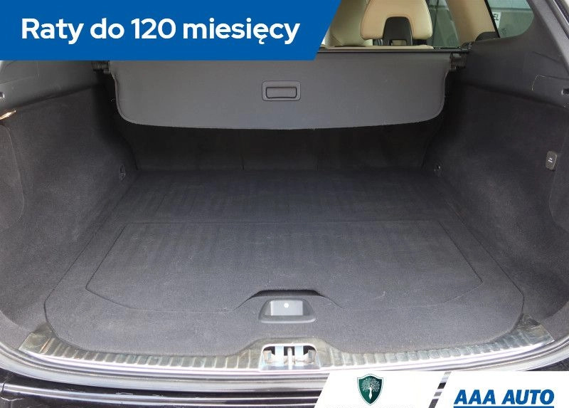 Volvo XC 60 cena 94000 przebieg: 132411, rok produkcji 2015 z Przysucha małe 254